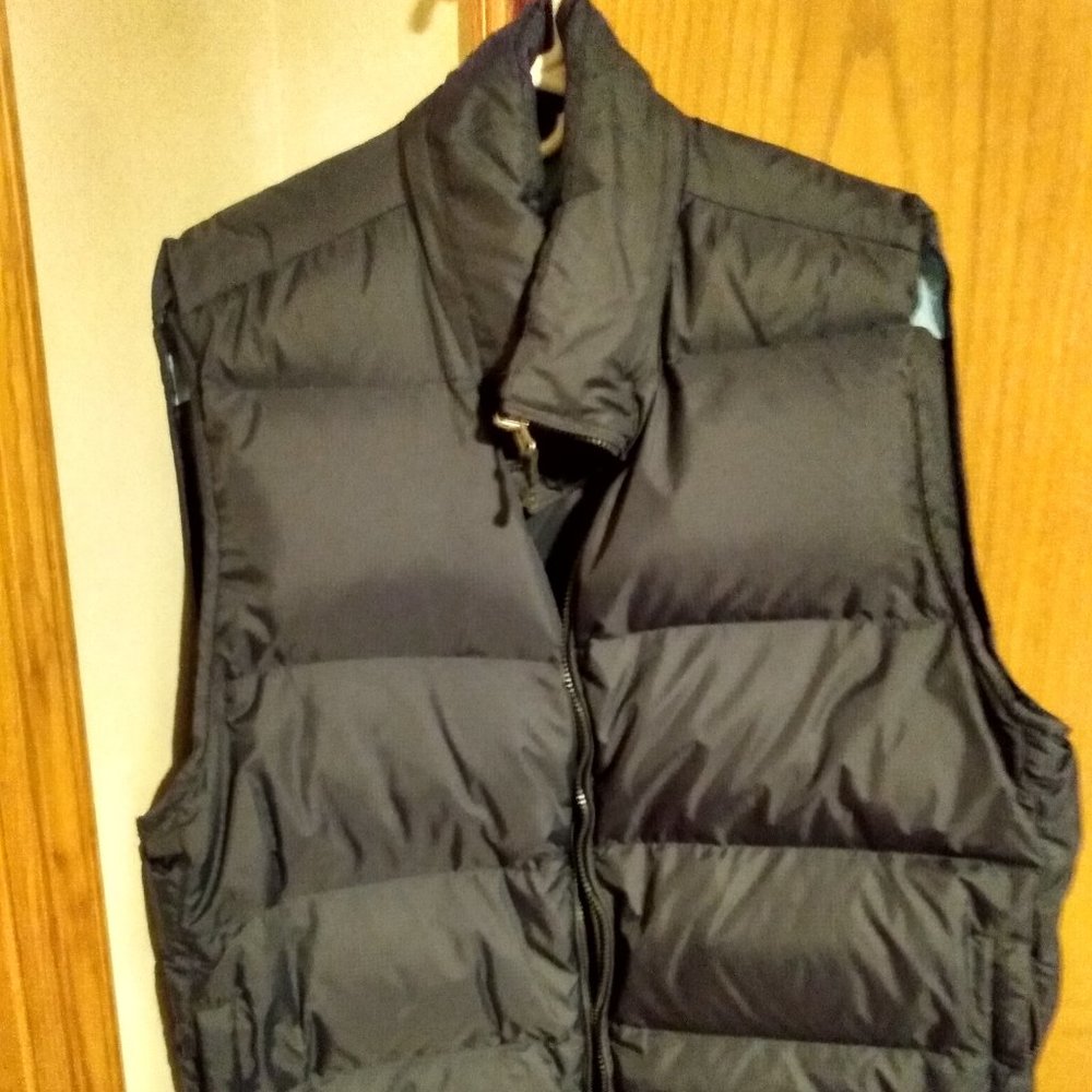 GAP Reversible (Navy XXL) Down Filled Vest